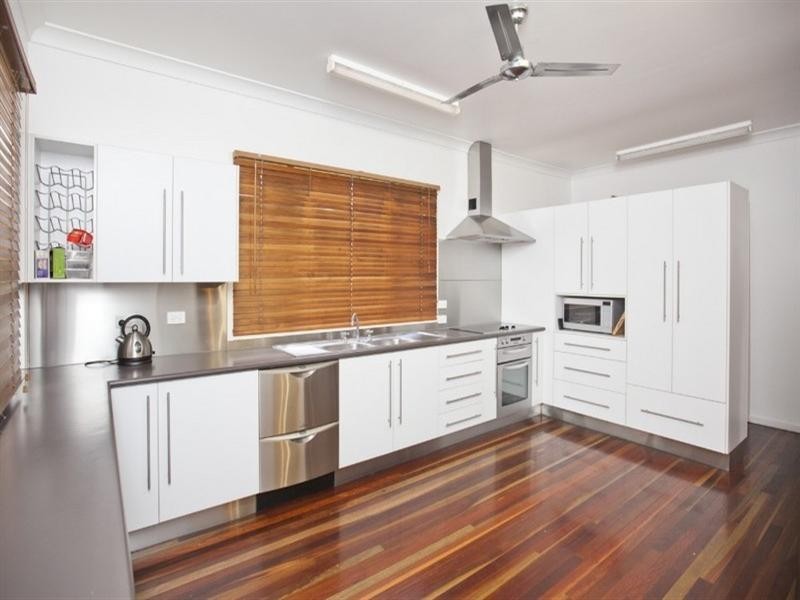 183 Denham Street, The Range QLD 4700