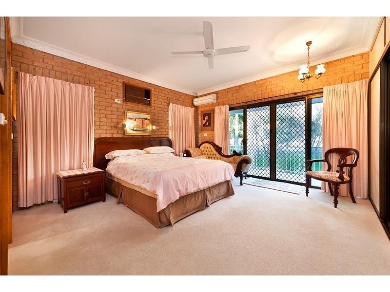 43 Guthrie Street, Frenchville QLD 4701