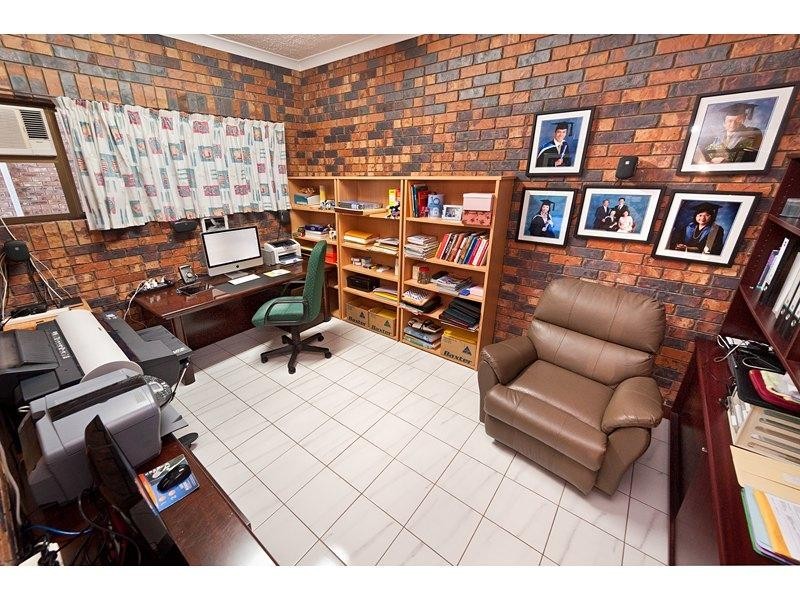 43 Guthrie Street, Frenchville QLD 4701