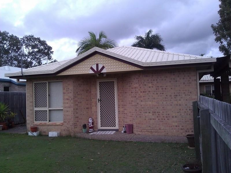 1/17 Stenlake Avenue, Kawana QLD 4701