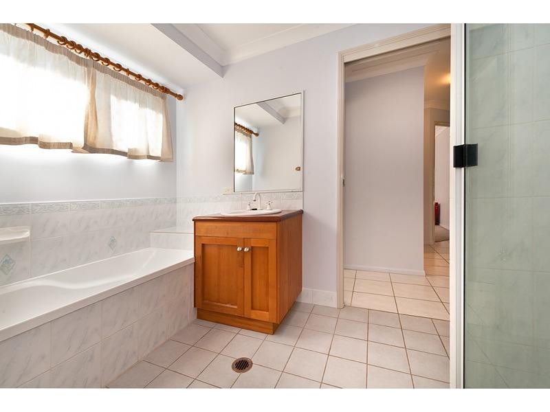 9 Col Crescent, Parkhurst QLD 4702