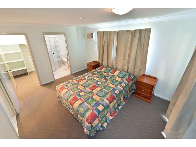 9 Col Crescent, Parkhurst QLD 4702