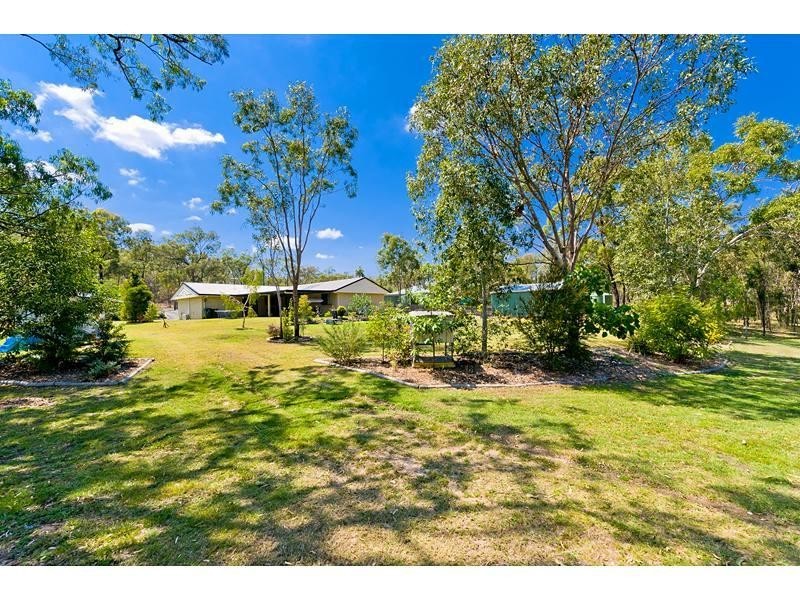 18 Ballard Street, Lakes Creek QLD 4701