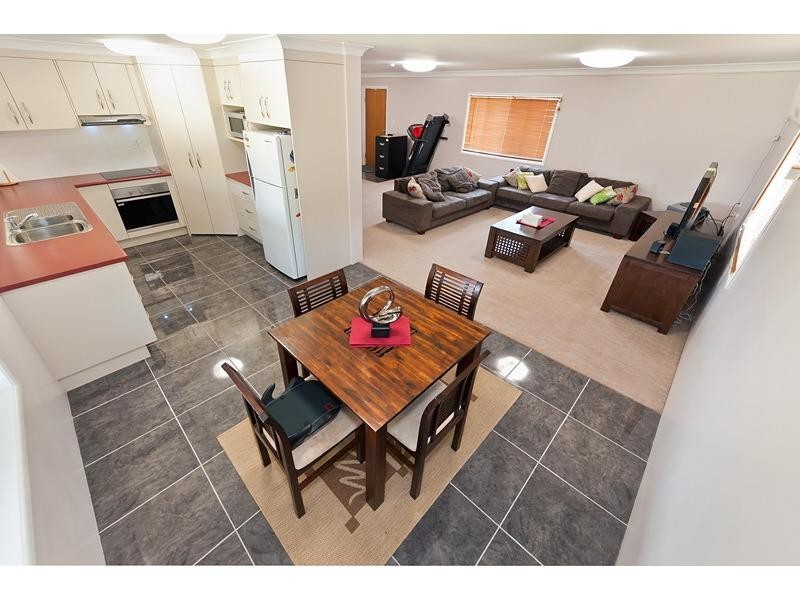 4 Labanka Crescent, Gracemere QLD 4702