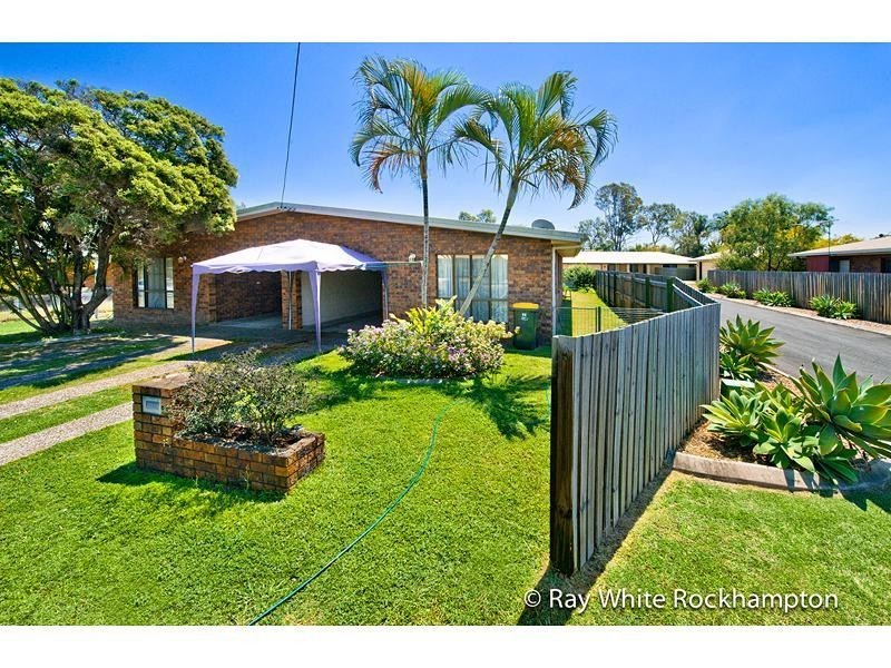 48 Locke Street, Kawana QLD 4701