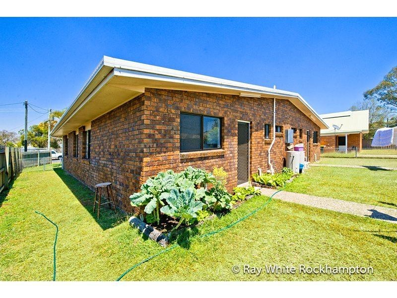 48 Locke Street, Kawana QLD 4701