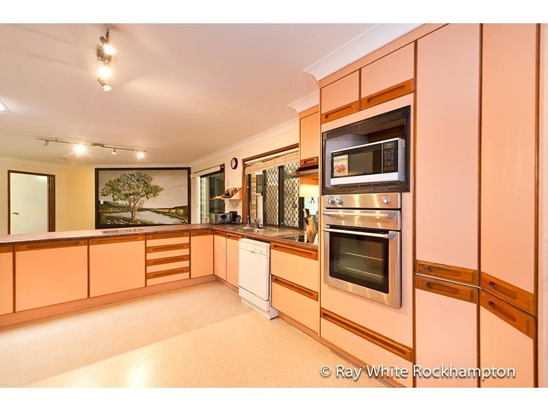 6 Webb Street, Frenchville QLD 4701