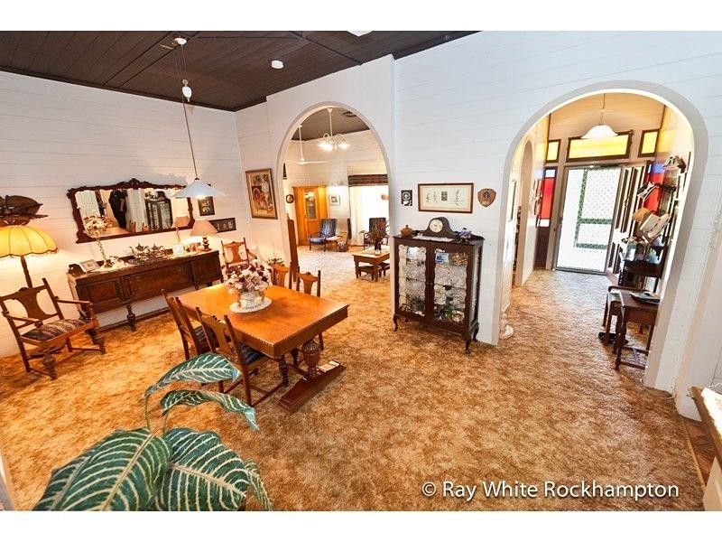 67 Nerimbera School Road, Nerimbera QLD 4701