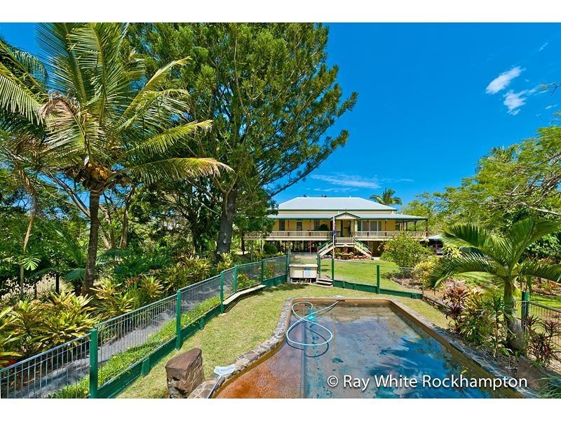 67 Nerimbera School Road, Nerimbera QLD 4701