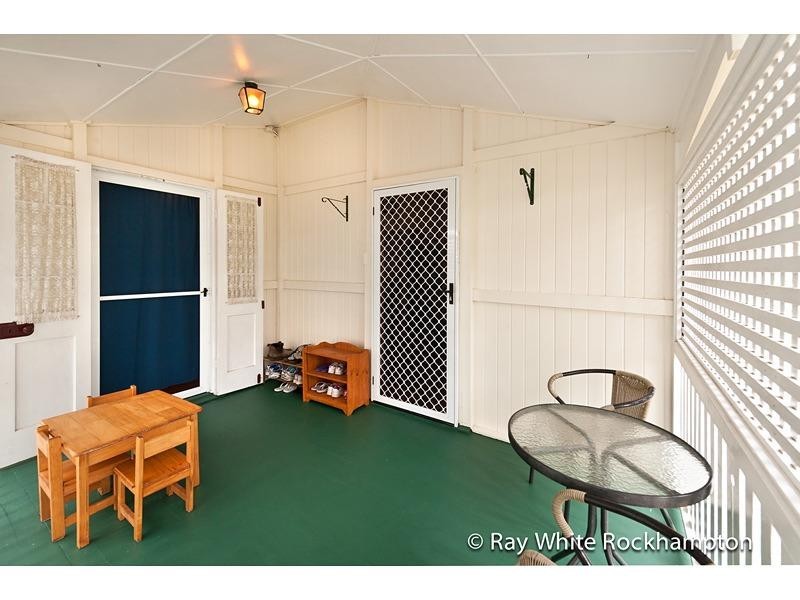 3 Penlington Street, The Range QLD 4700