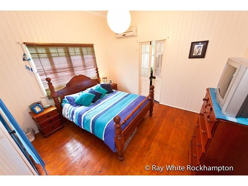 3 Penlington Street, The Range QLD 4700