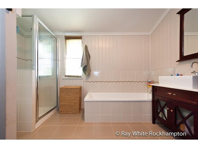 3 Penlington Street, The Range QLD 4700