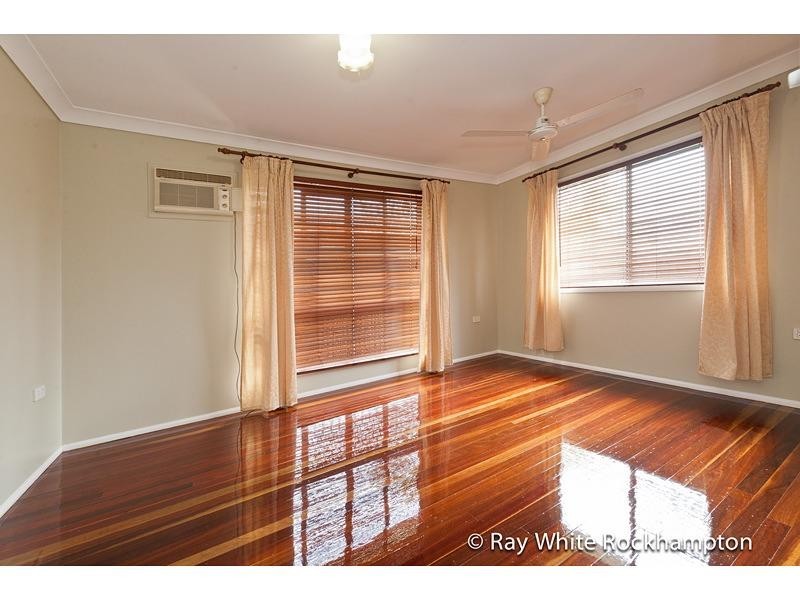 20 Face Street, Park Avenue QLD 4701