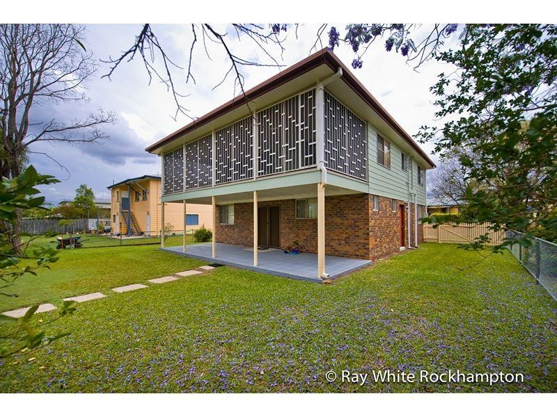 20 Face Street, Park Avenue QLD 4701