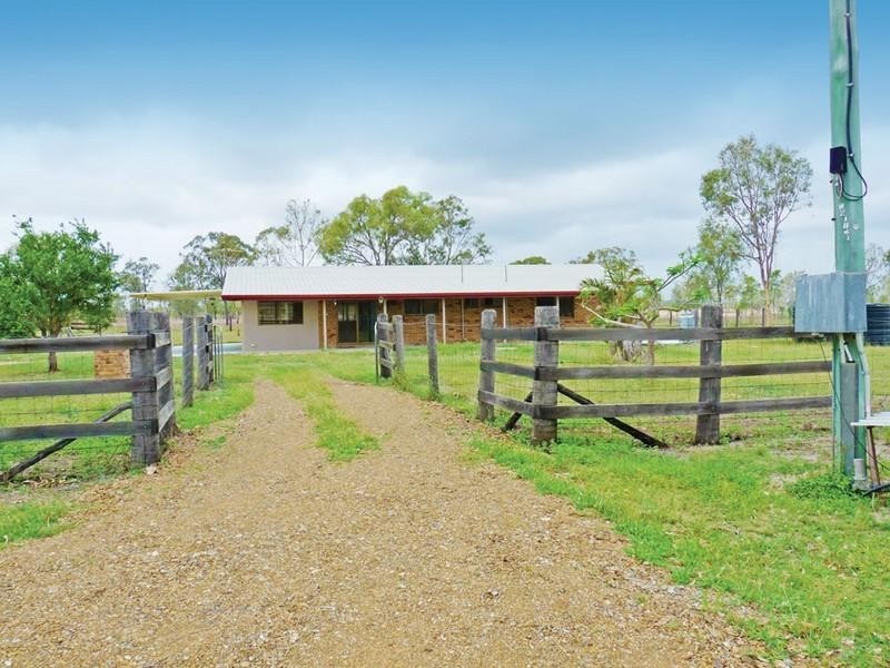56 Rayner Road, Alton Downs QLD 4702