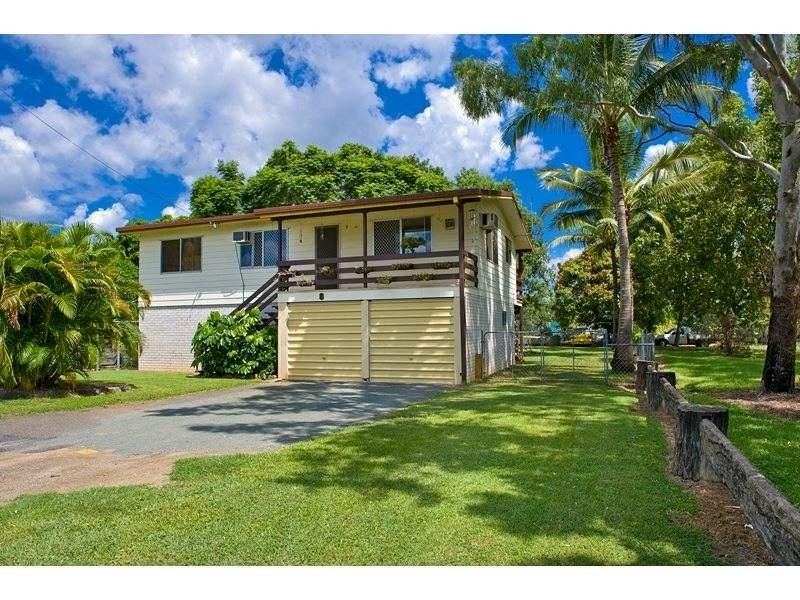 8 Charles Street, Berserker QLD 4701