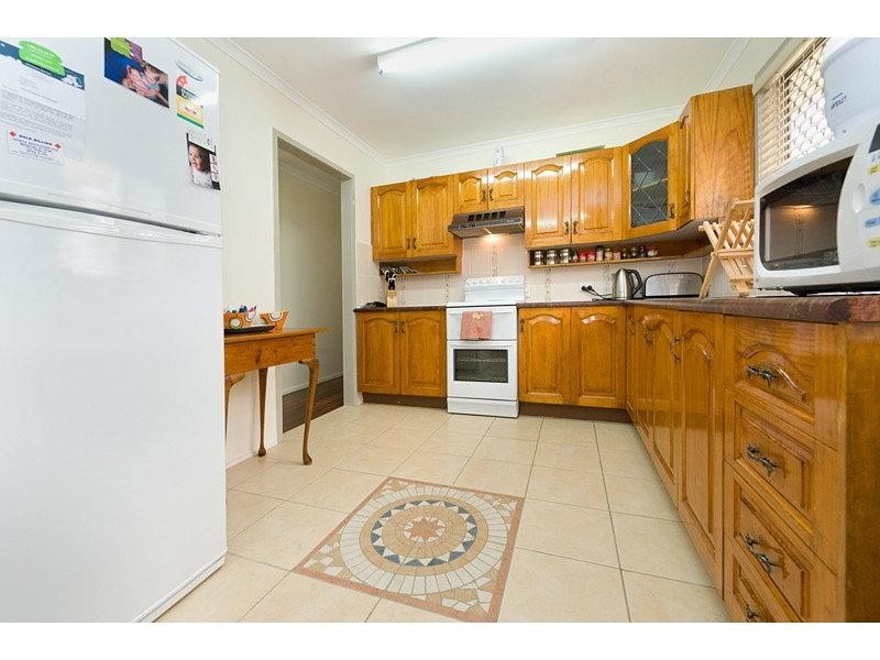 70 Dee Street, Koongal QLD 4701