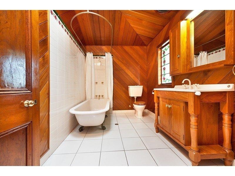 186 Denham Street, Allenstown QLD 4700