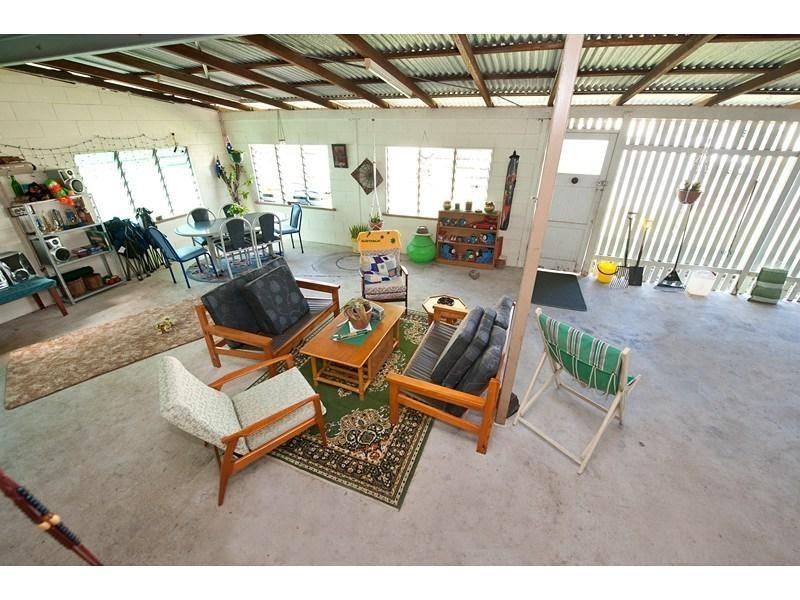 14 Bernard Street, Berserker QLD 4701