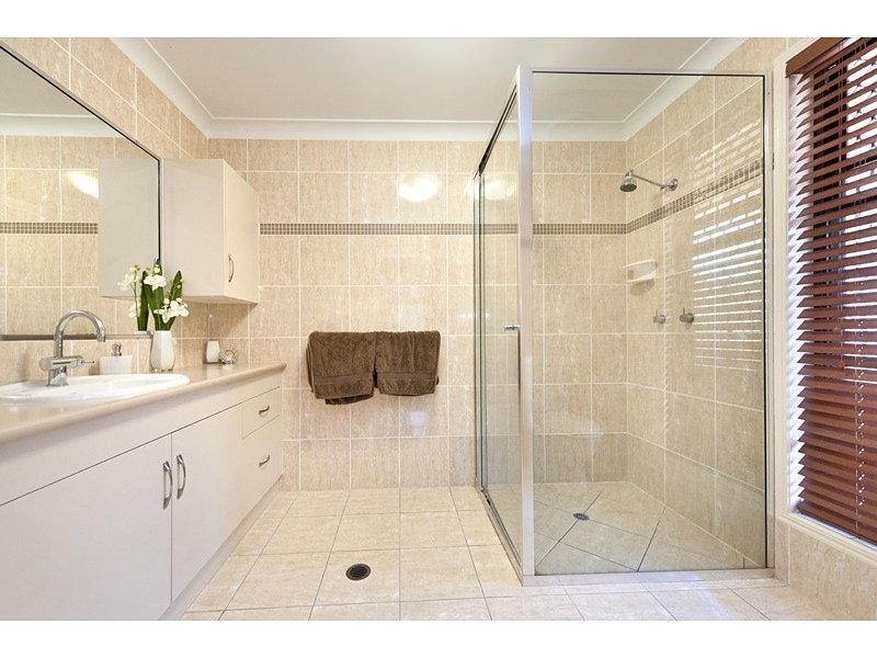 21 Treefern Terrace, Frenchville QLD 4701