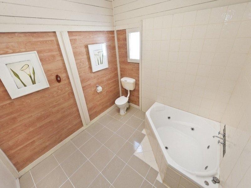 237 Kent Street, Depot Hill QLD 4700