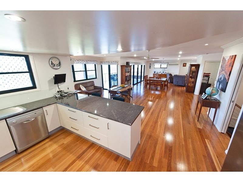 8 Murlay Avenue, Frenchville QLD 4701