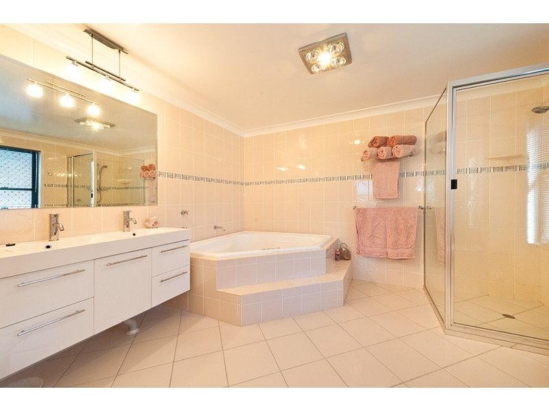 8 Murlay Avenue, Frenchville QLD 4701