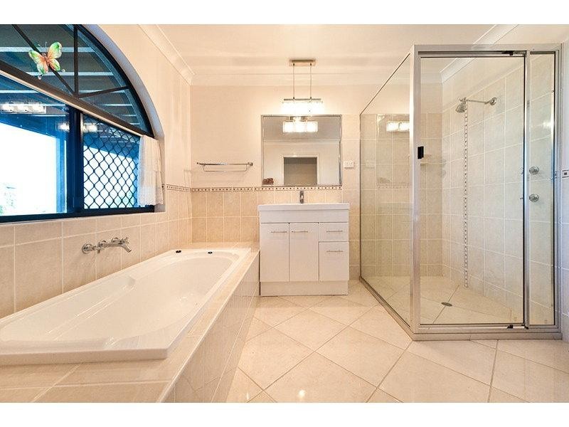 8 Murlay Avenue, Frenchville QLD 4701