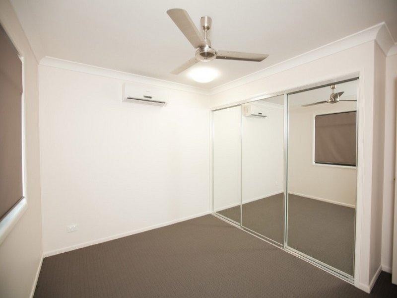 24 Ingram Drive, Gracemere QLD 4702