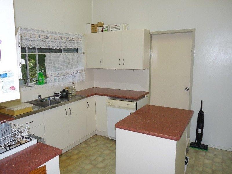 433 Campbell Street, Depot Hill QLD 4700