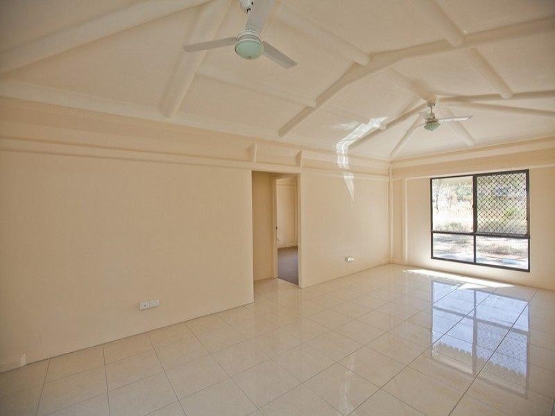 46 Moonmera Street, Kabra QLD 4702