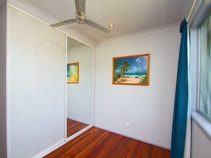 15 Wackford Street, Park Avenue QLD 4701