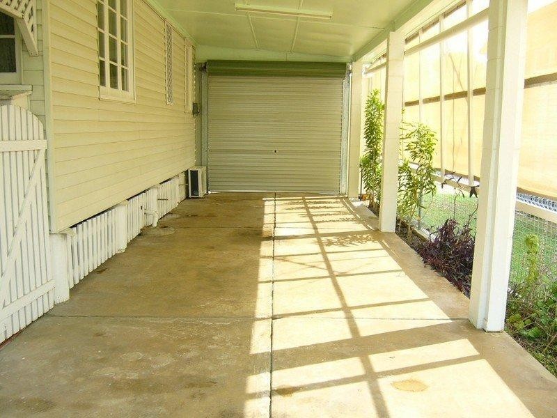 8 Wilmington Street, Kawana QLD 4701