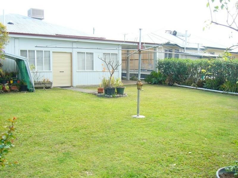 8 Wilmington Street, Kawana QLD 4701