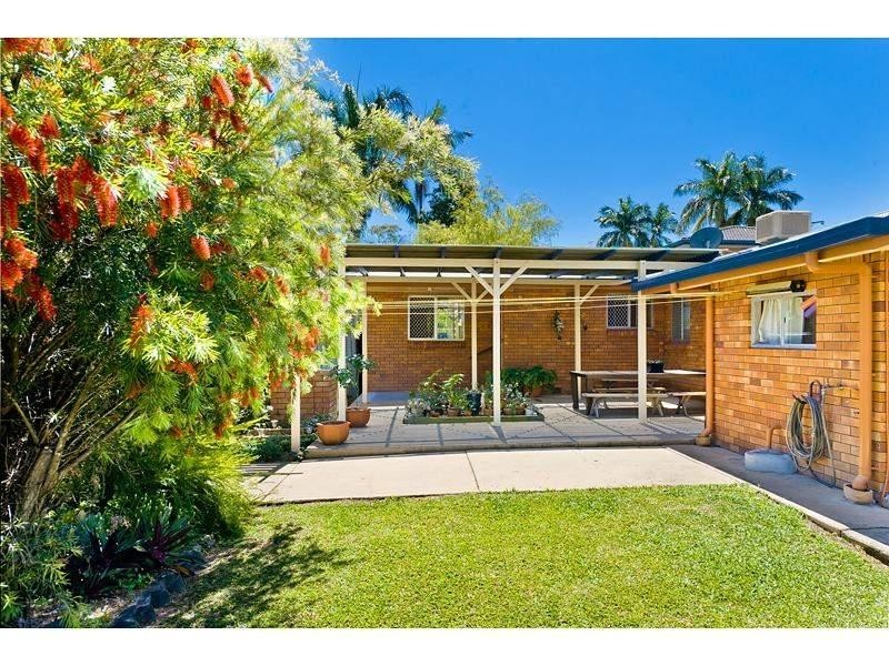 327 Irving Avenue, Frenchville QLD 4701