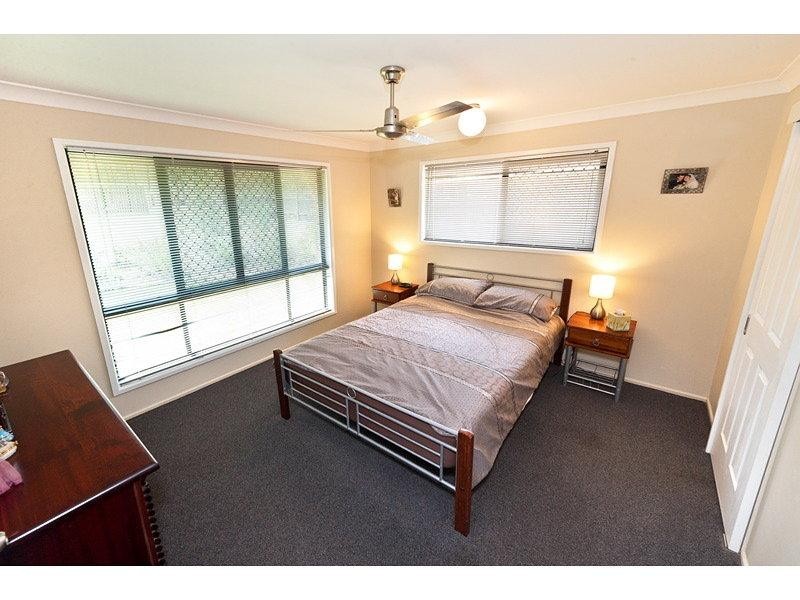 18 Ballard Street, Lakes Creek QLD 4701