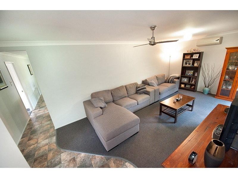 18 Ballard Street, Lakes Creek QLD 4701