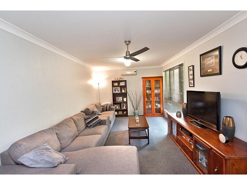 18 Ballard Street, Lakes Creek QLD 4701