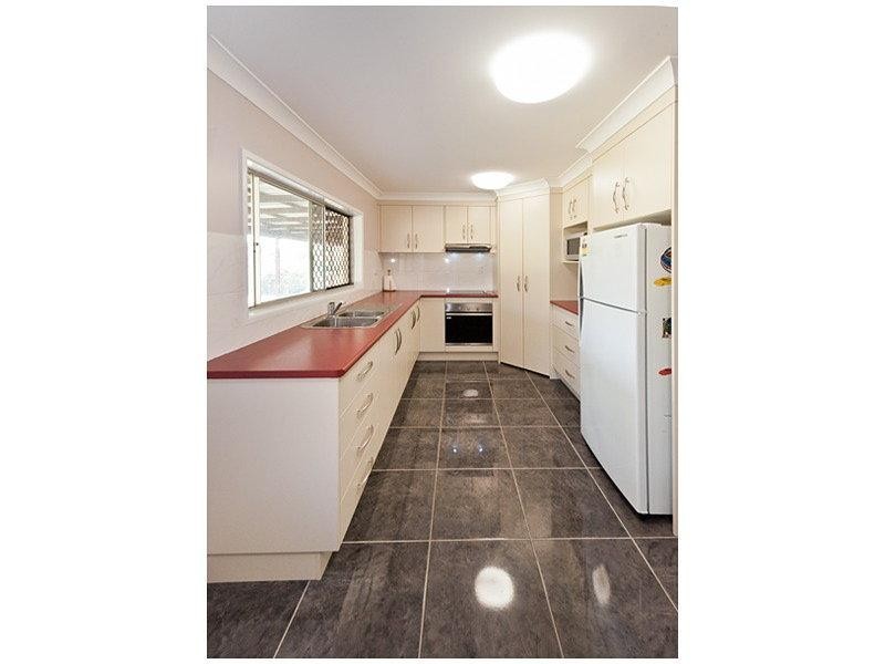 4 Labanka Crescent, Gracemere QLD 4702