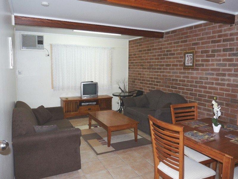 10/366 Rockonia Road, Koongal QLD 4701