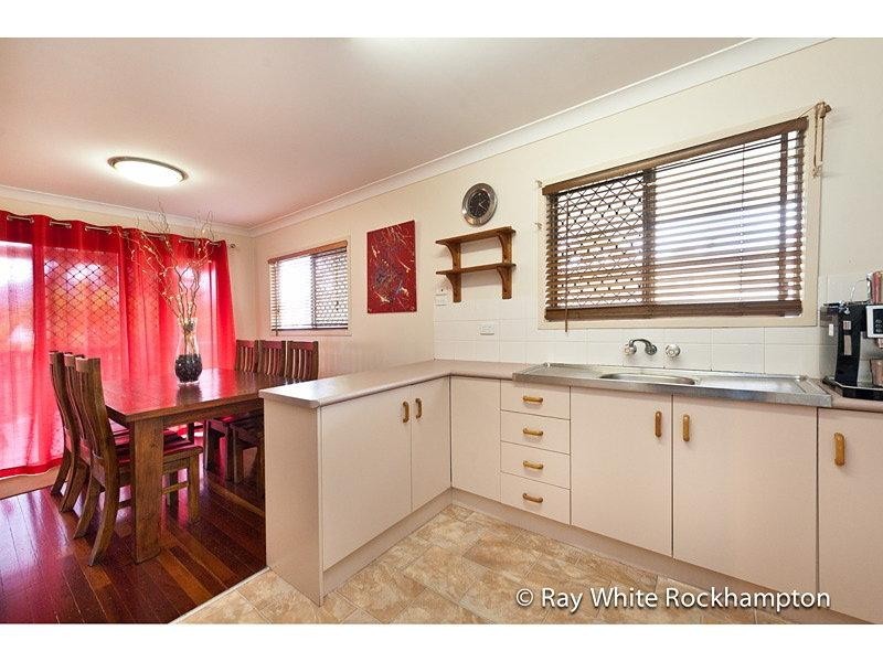 116 Sheehy Street, Park Avenue QLD 4701