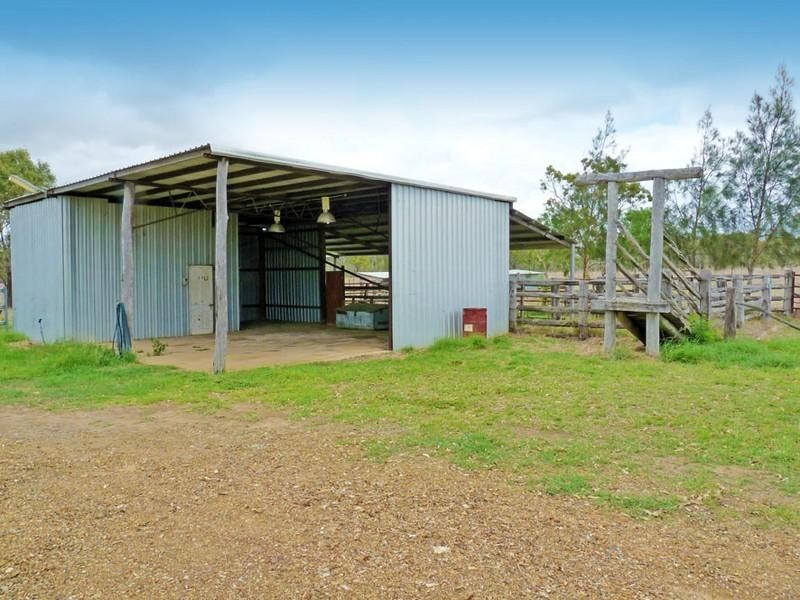 56 Rayner Road, Alton Downs QLD 4702