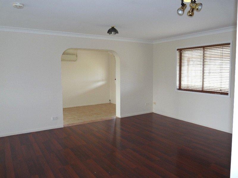56 Rayner Road, Alton Downs QLD 4702