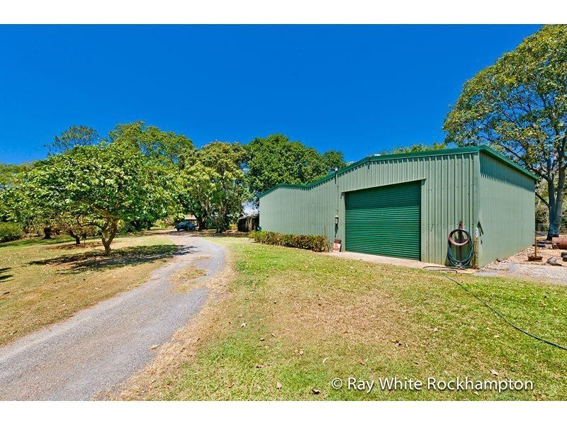 67 Nerimbera School Road, Nerimbera QLD 4701