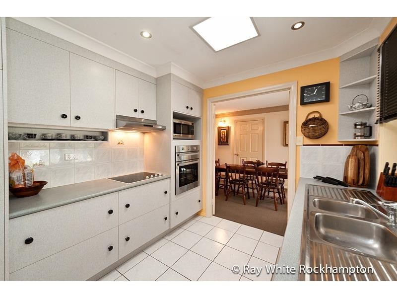 138 Murphy Drive, Glenlee QLD 4711
