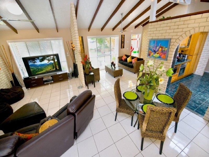 4 Whiteley Street, Frenchville QLD 4701