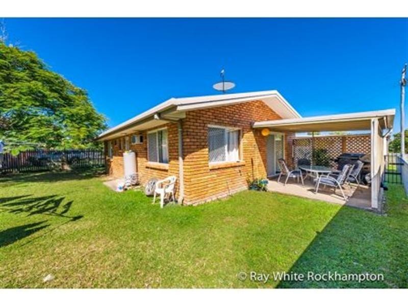 1/45 Denning Street, Park Avenue QLD 4701