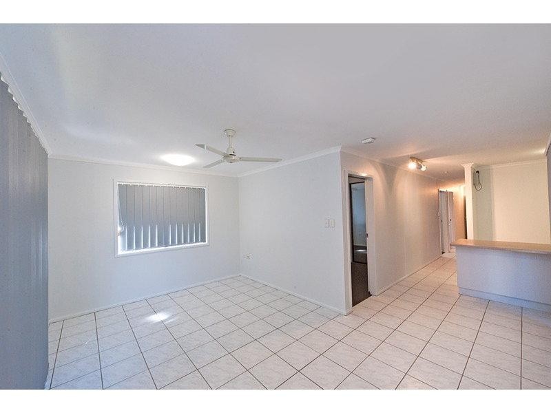 5 Leeds Avenue, Kawana QLD 4701