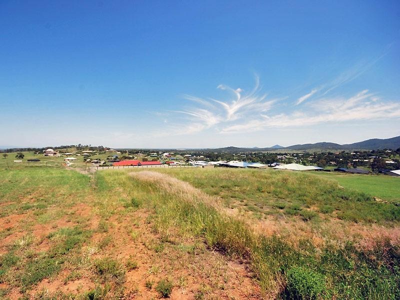 10 Trenwith Terrace, Rockyview QLD 4701