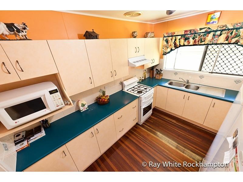 268 Fisher Street, Koongal QLD 4701